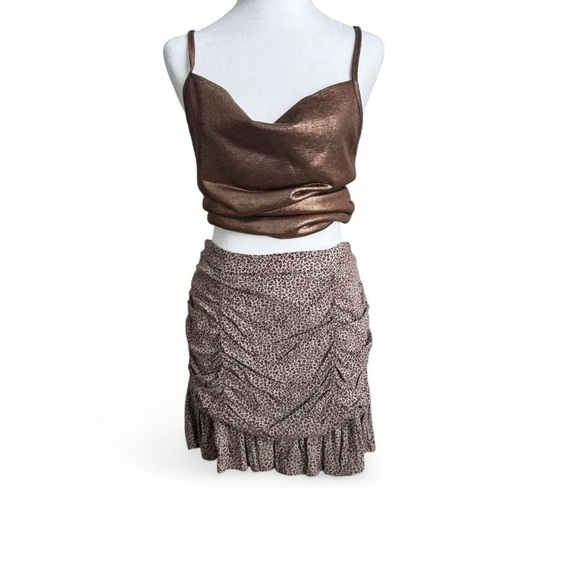 URBAN Romantics Brown Ruched Mini Skirt - Picture 2 of 4